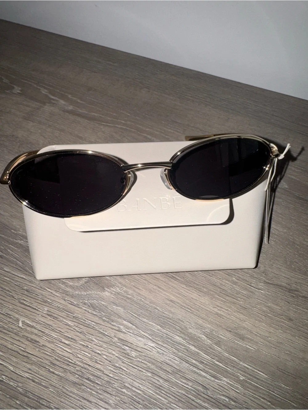Banbe Revolve The Cruz Sunglasses in Gold & Smoke NWT (Case Flawed)